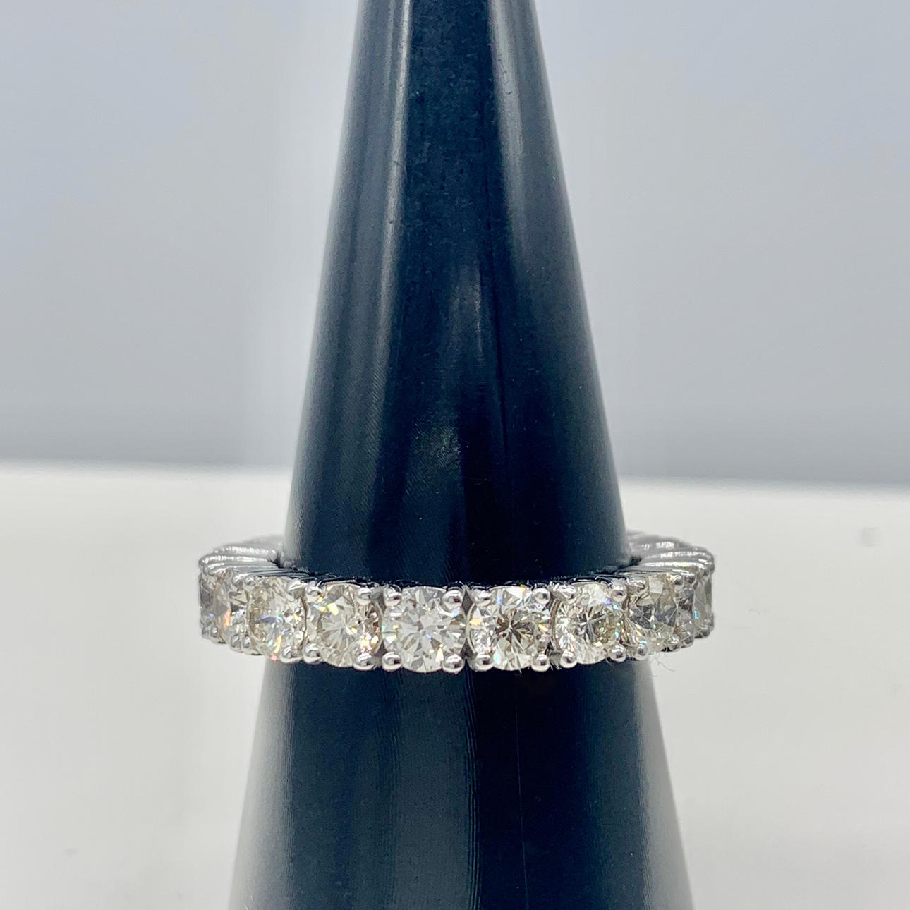 TIMANTTI ETERNITY SORMUS.