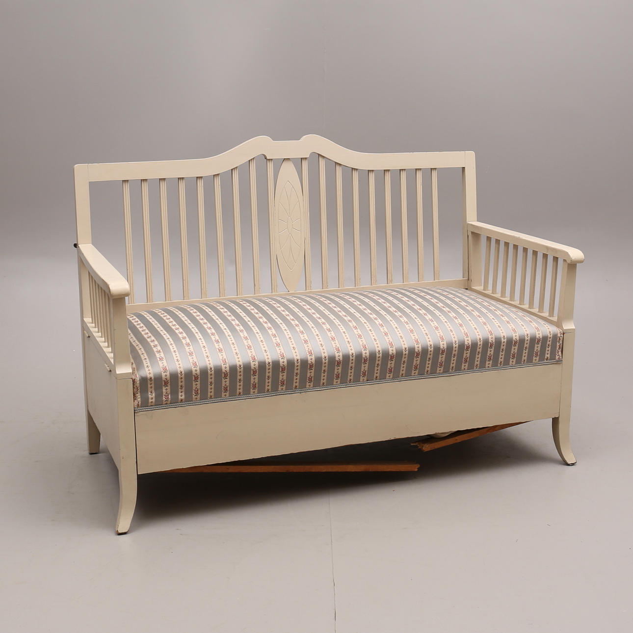 KITCHEN SOFA, Carl Larsson style, 1900s.