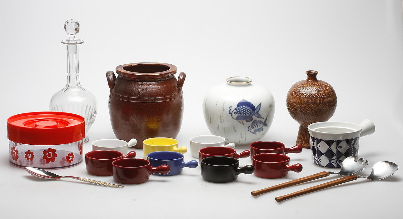 DIVERSE bland annat FISKBESTICK, Heinz Decker, VASER, Karlskrona och Upsala Ekeby mm.