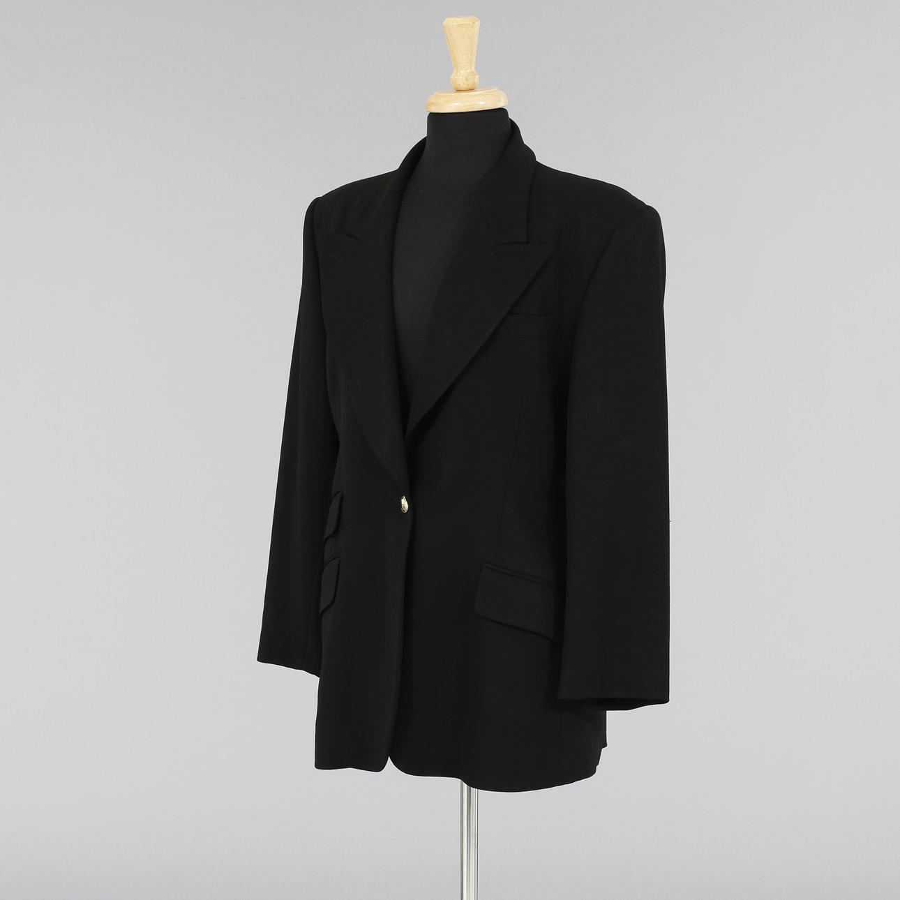 KAVAJ, Gucci, strlk 44.