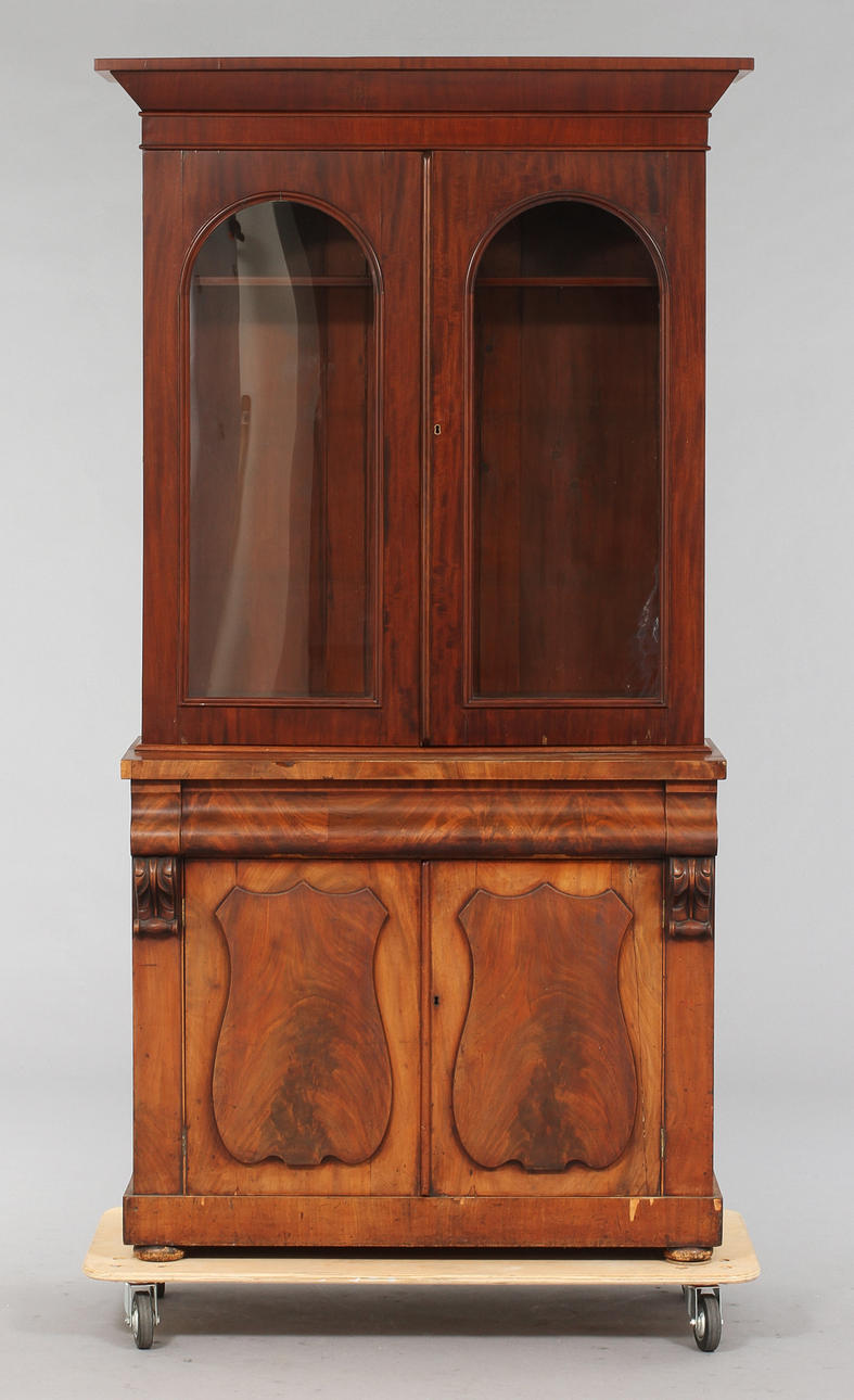 BOKSKÅP, senempire, 1800-tal.