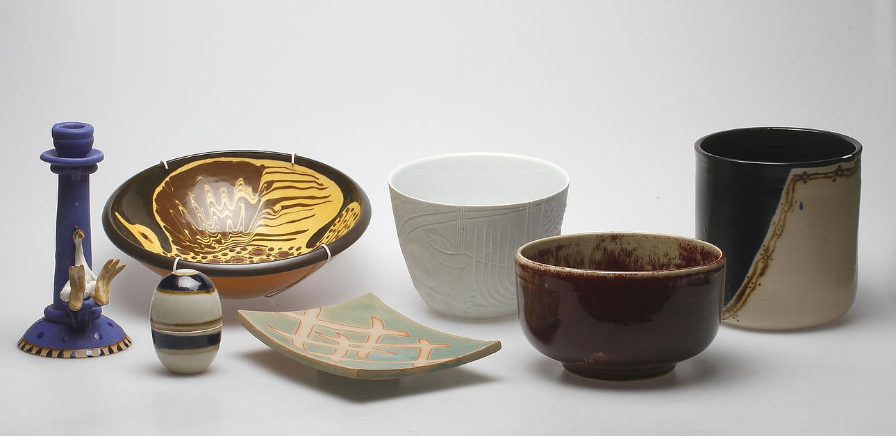 KERAMIKFÖREMÅL, 7 delar, bland annat Gunilla Kropp, Tomas Anagrius.