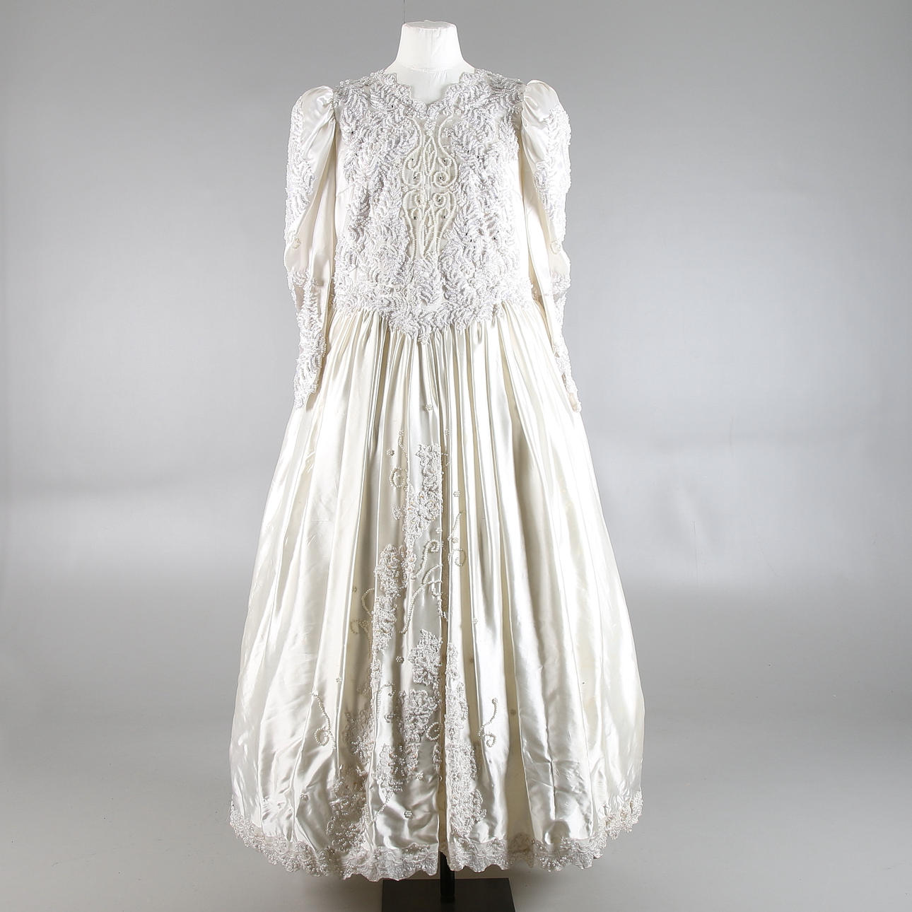 BRÖLLOPSKLÄNNING, 1900-tal.