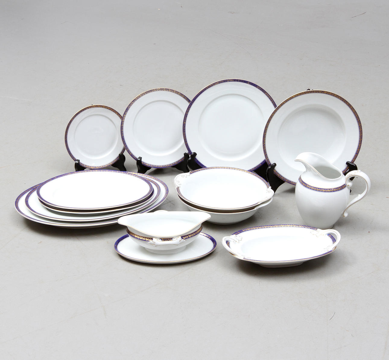 MATSERVIS, 64 delar, porslin, Rosenthal.