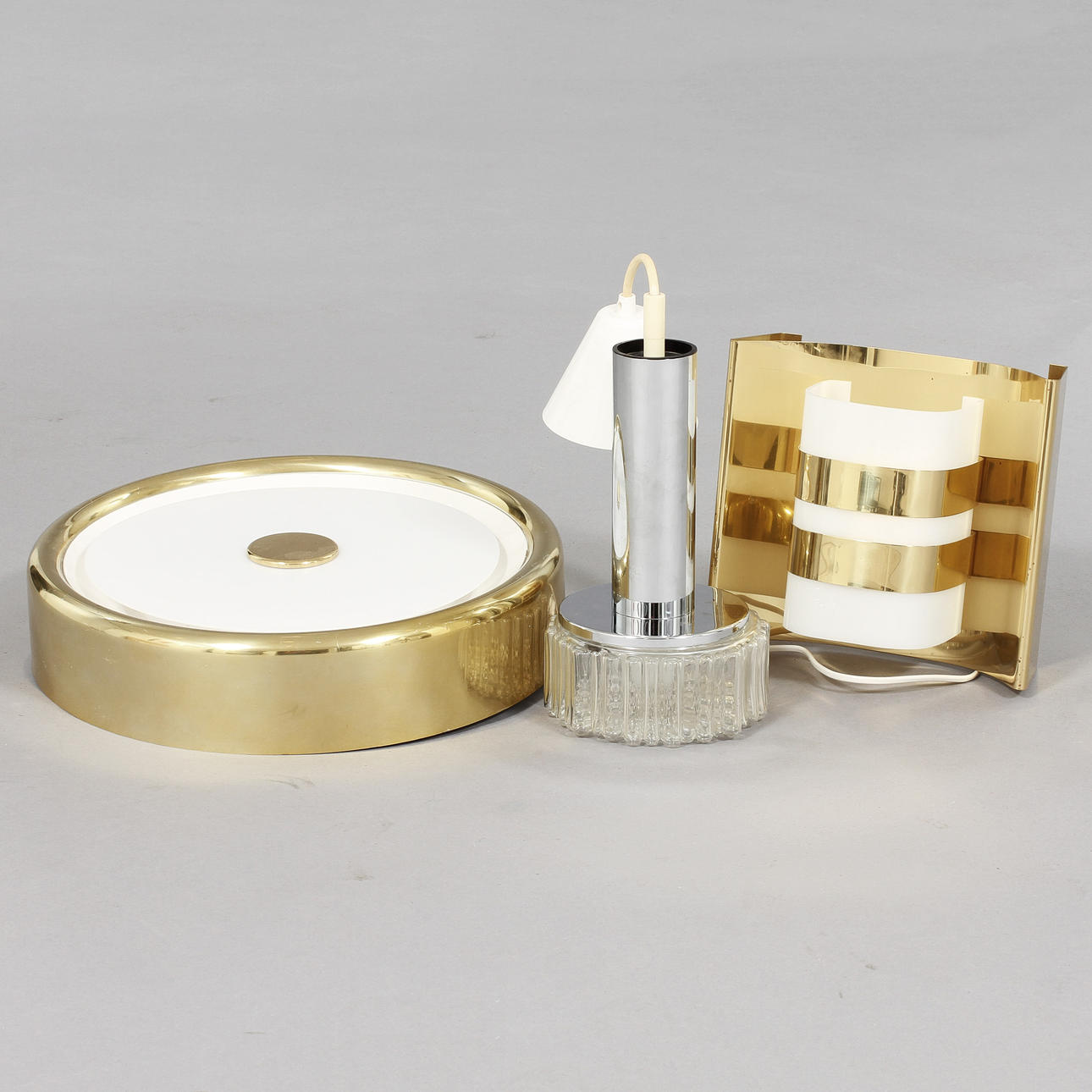 HANS-AGNE JACOBSSON. 3 stycken takarmaturer, Markaryd samt Lilux. 1900-talets mitt andra hälft.