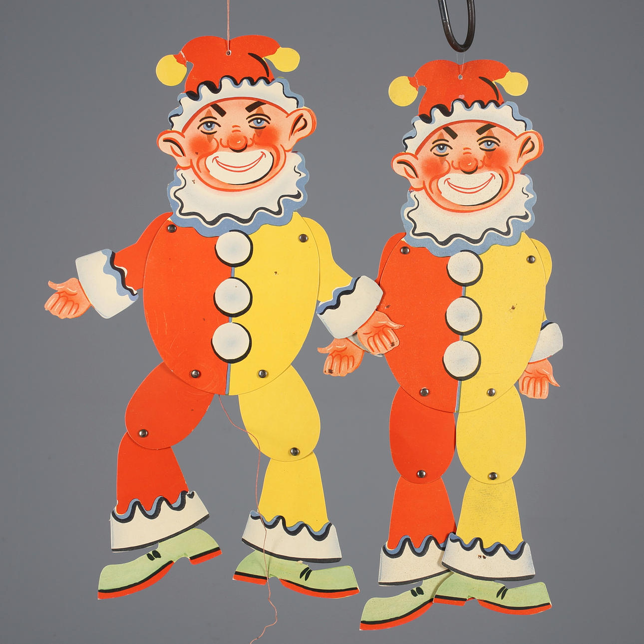 SPRATTLE GUYS, 2 pcs, paper, 1940s/50s.