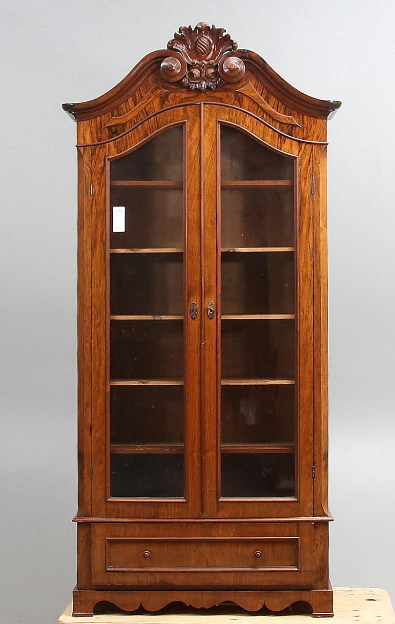 BOKSKÅP, nyrokoko, ca 1860.