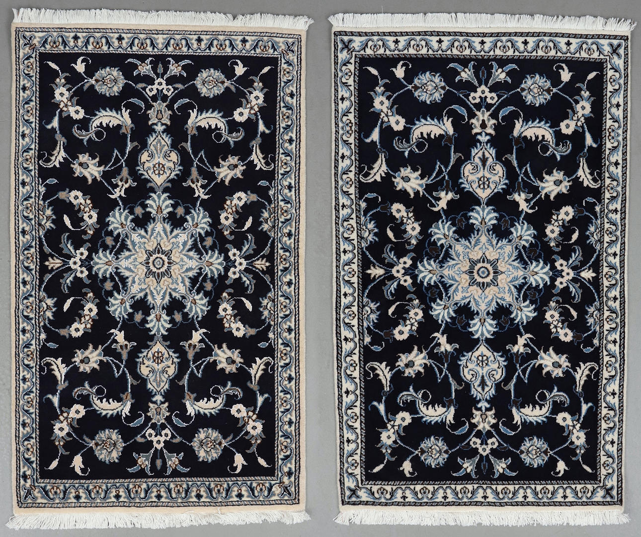 MATTOR, 2 stycken persiska, Nain.