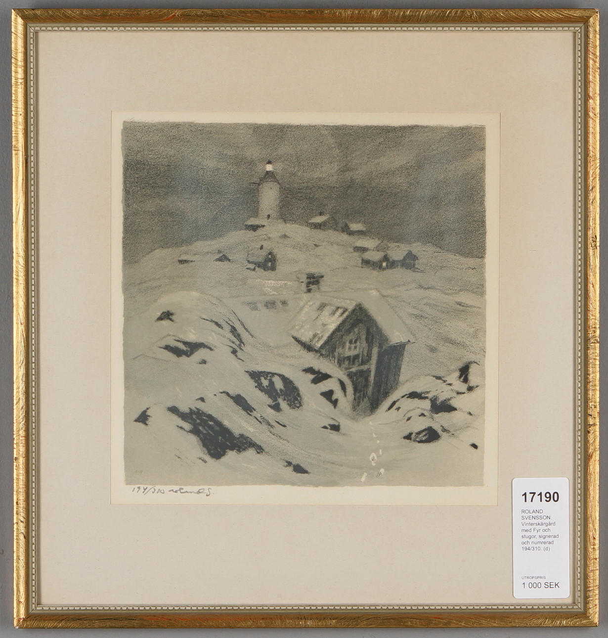 ROLAND SVENSSON. Vinterskärgård med Fyr och stugor, signerad och numrerad 194/310.