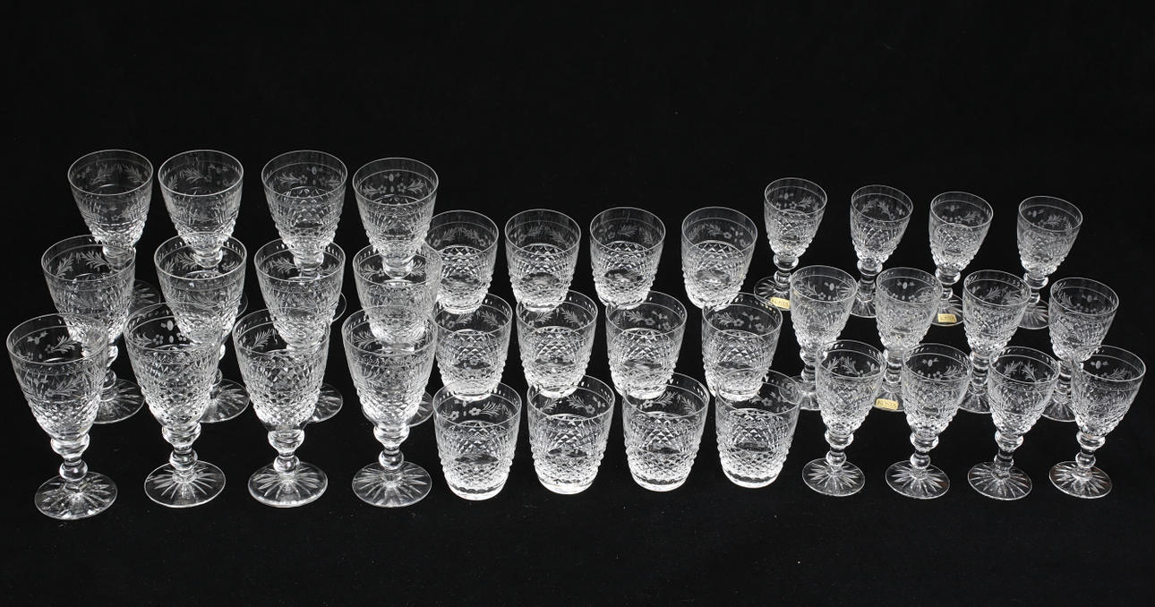 GLASSERVIS, 36 delar, "Elvira Madigan", Kosta 1900-tal.