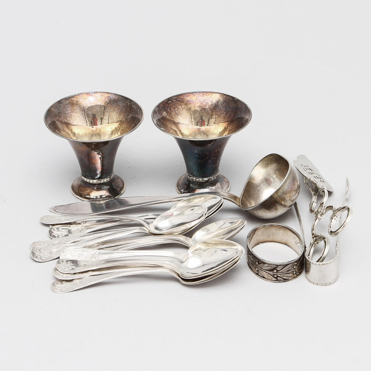 SILVER, 18 delar, ca 400 gram.