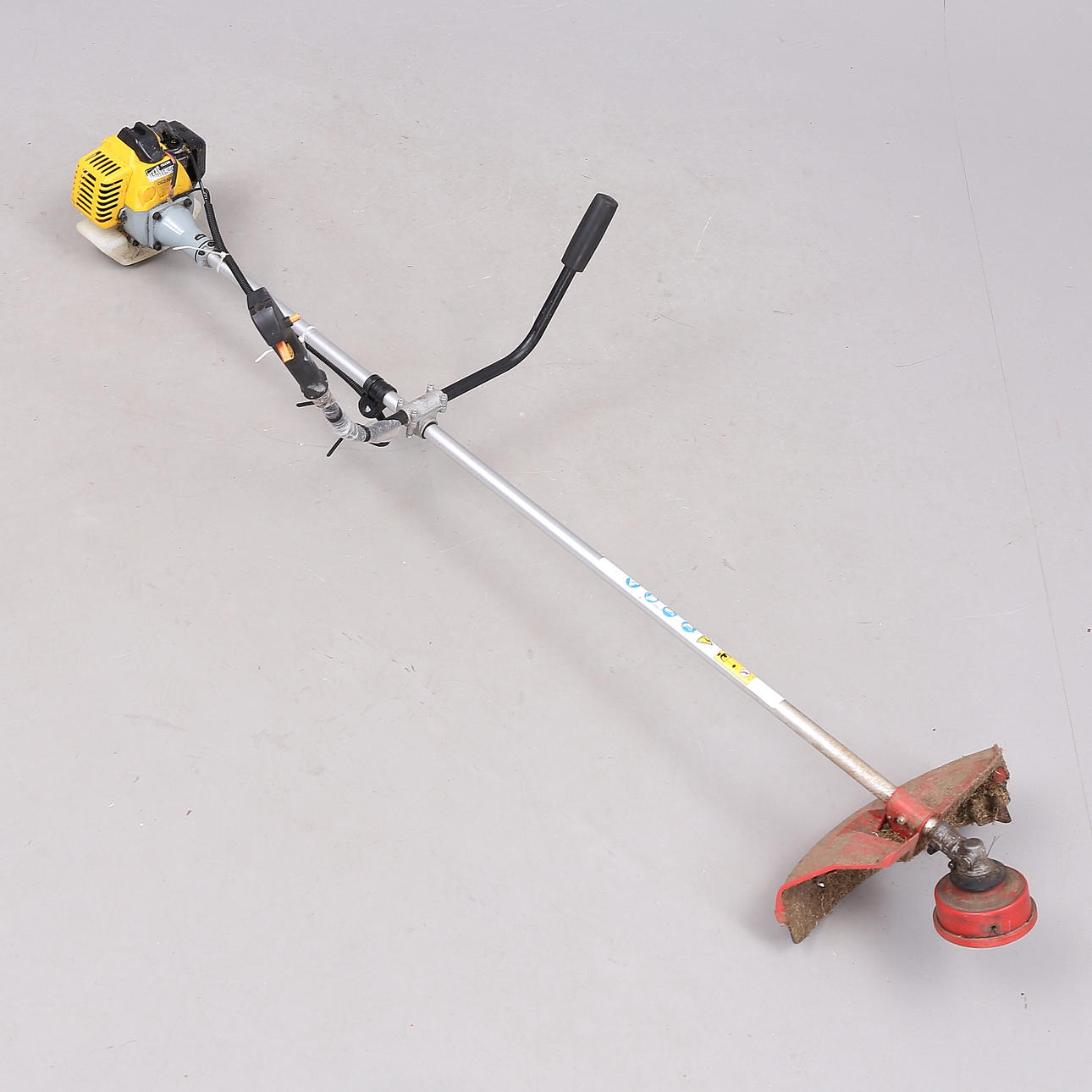 TRIMMER, Texas CG230B.