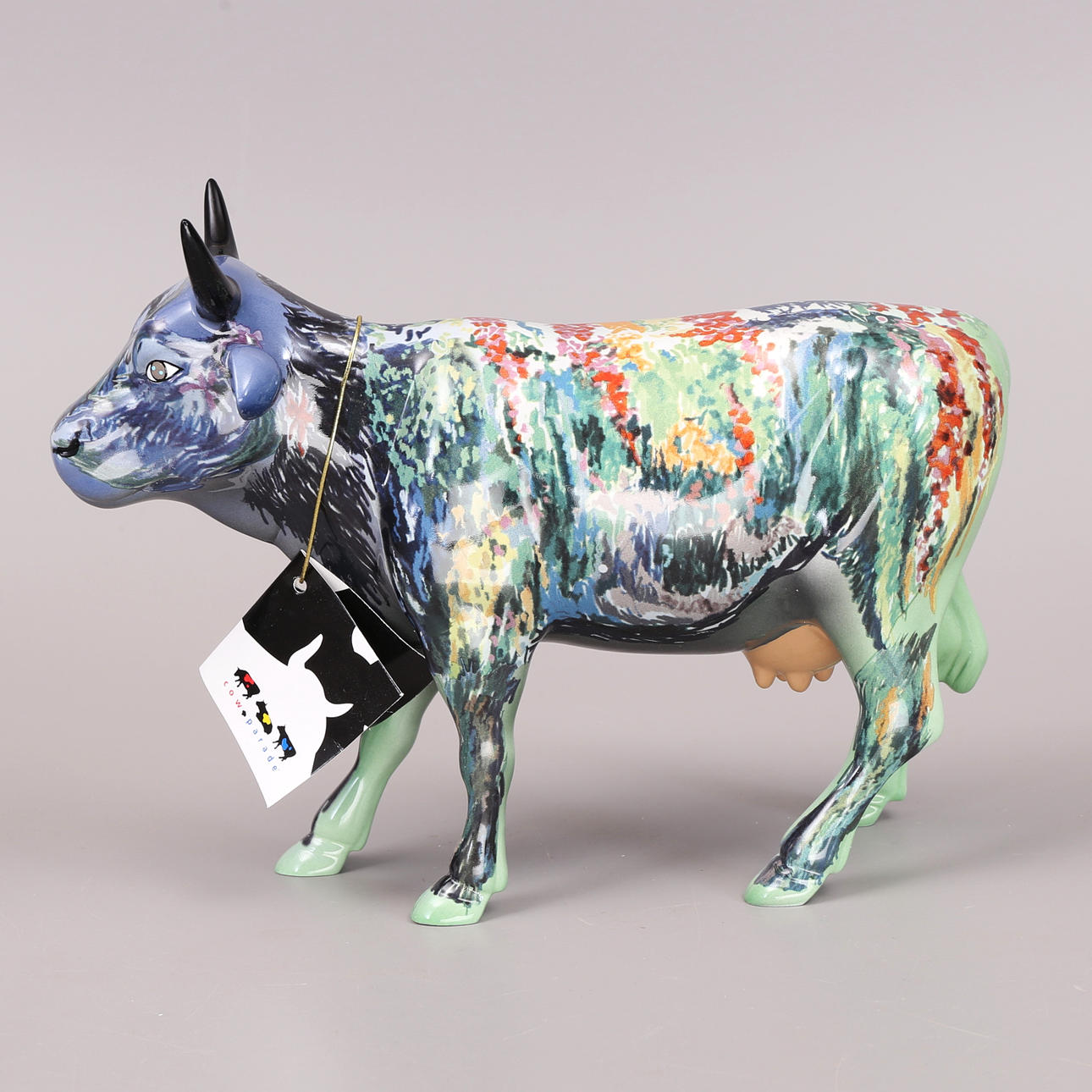 THE FIGURE, porcelain, Cow Parade, 2002.