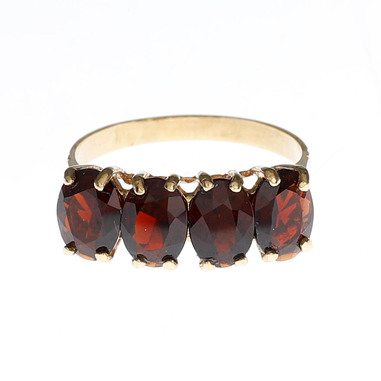 Garnets ring.