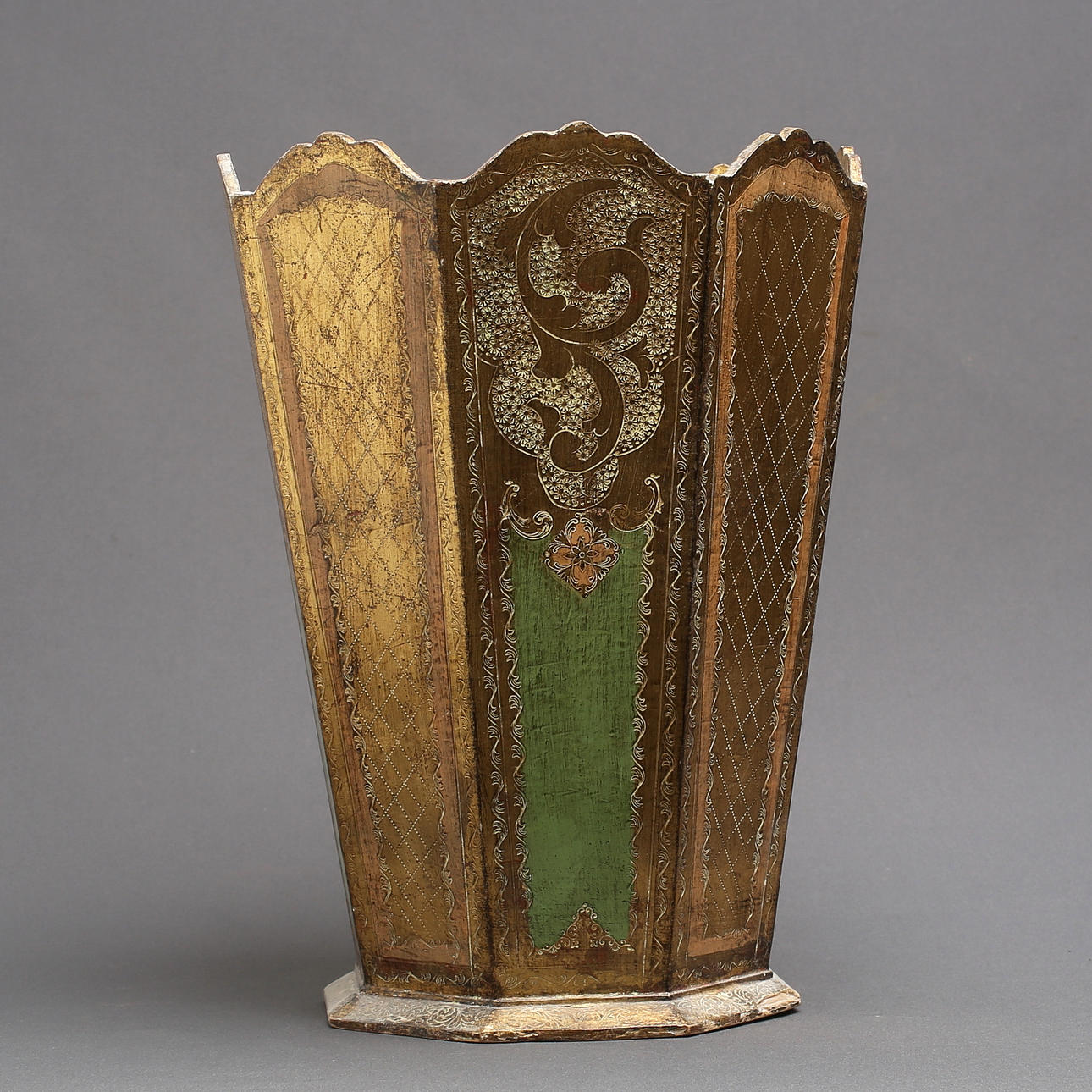 PAPERIKORI, puu, Italia, 1900-luku.