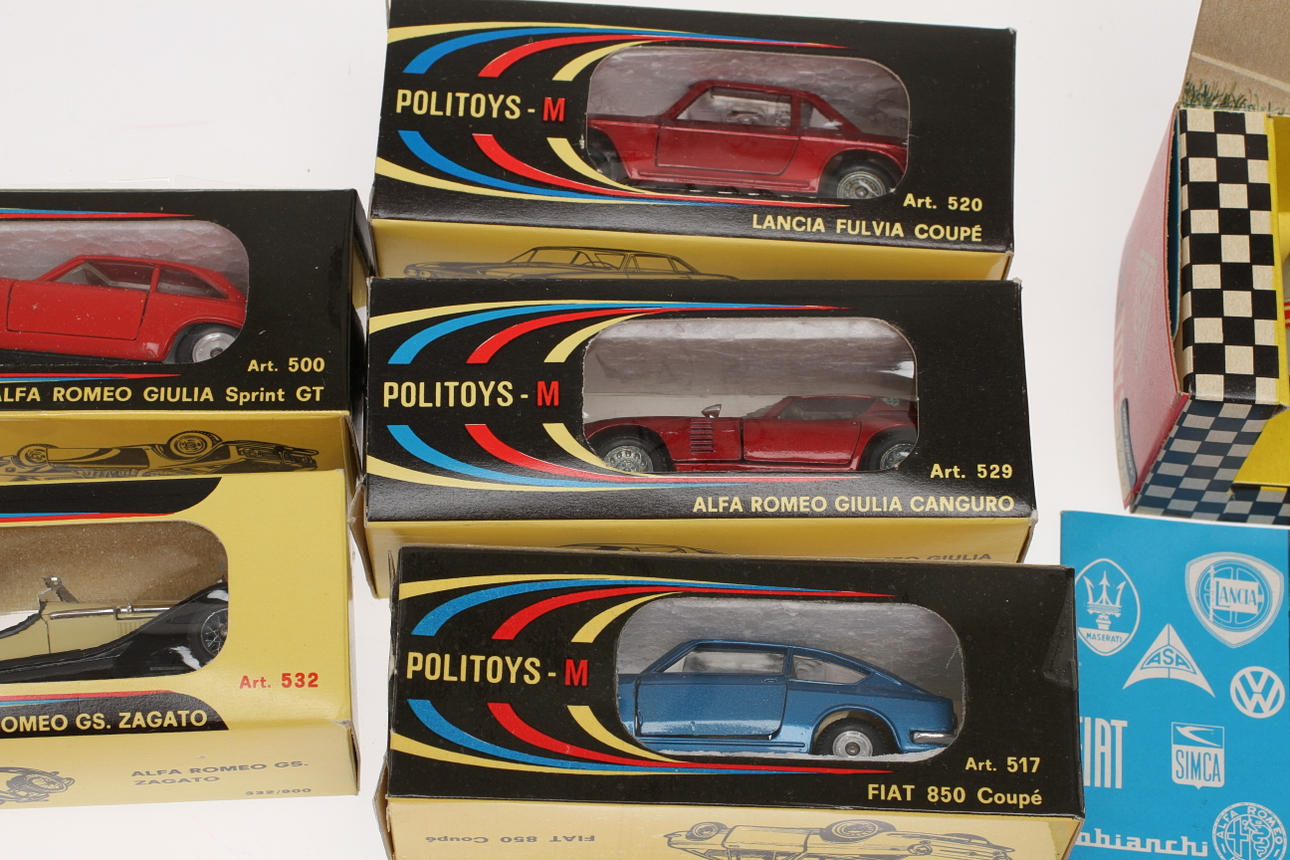 MODELLBILAR 6 stycken POLITOYS i originalkartonger.