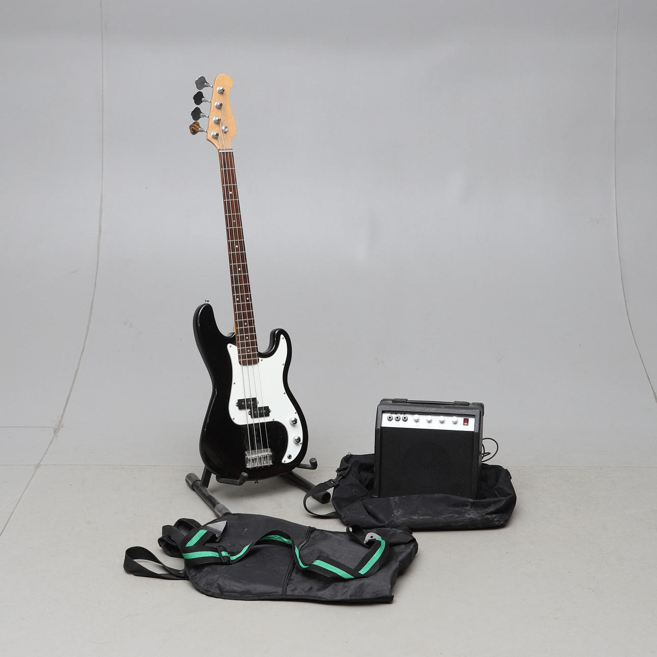 ELBAS OCH FÖRSTÄRKARE.