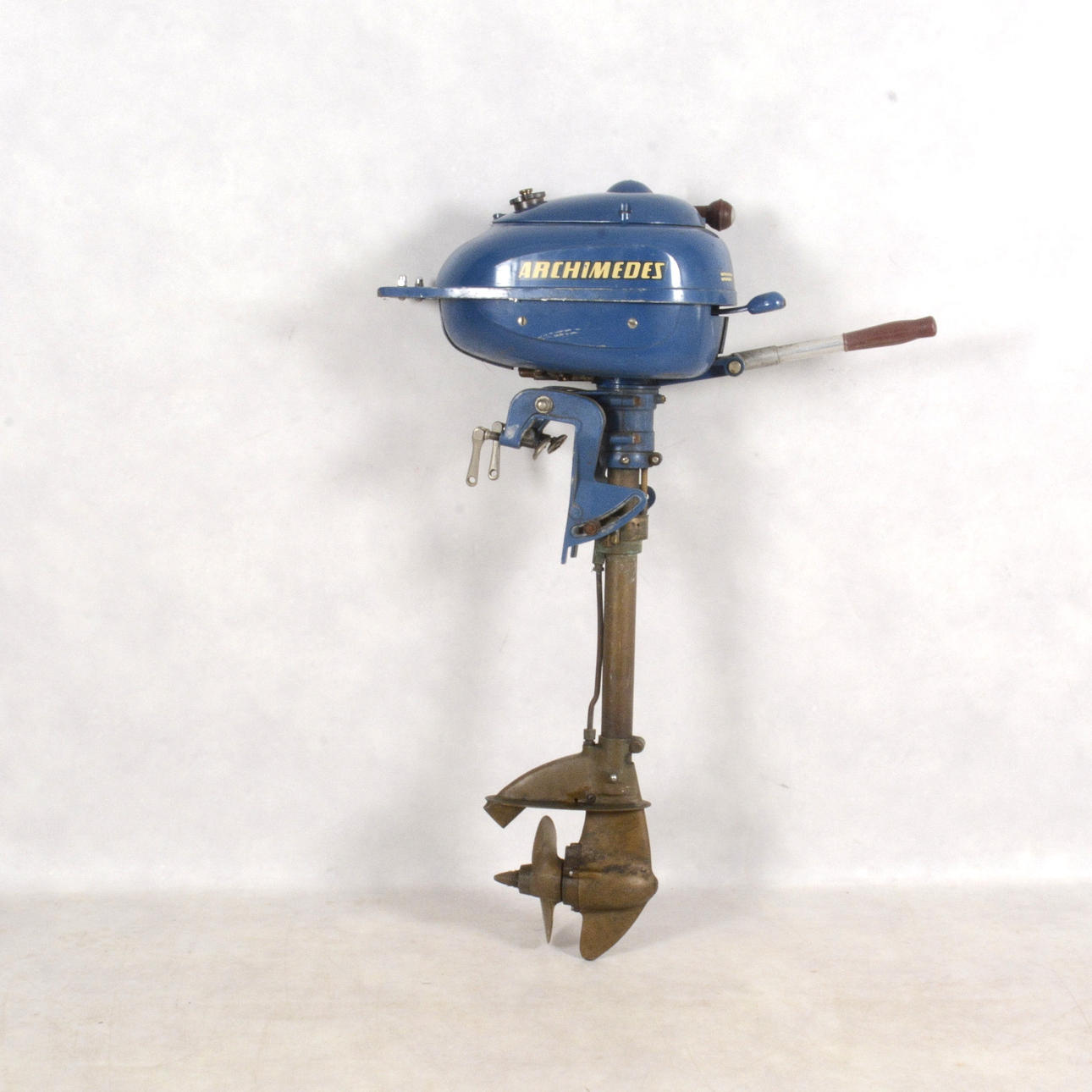 BÅTMOTOR, Archimedes, 1900-tal.