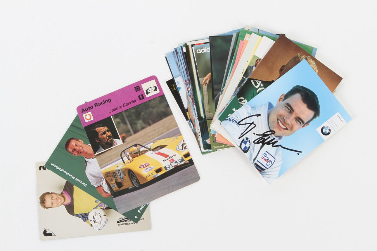 AUTOGRAFER, ca 50 st, Svensk samt Internationell idrott.
