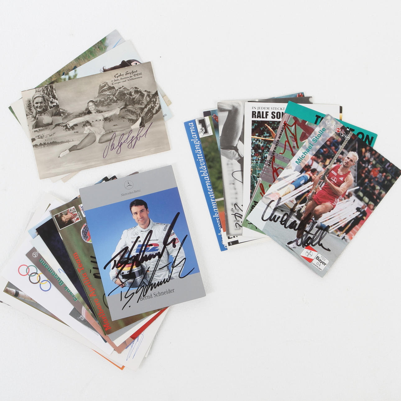 AUTOGRAFER, ca 41 st, Svensk samt Internationell idrott.
