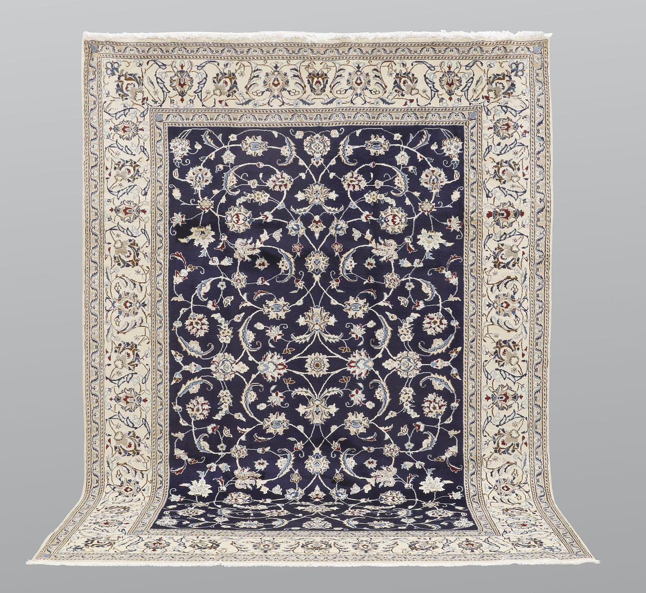RUG, oriental, Nain, ca. 335 x 245 cm.