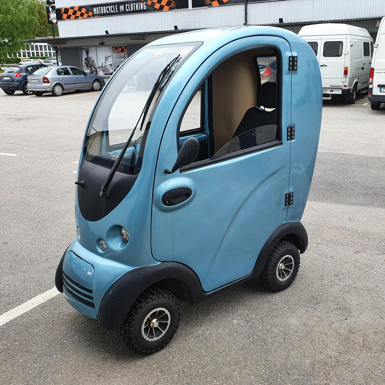 BLIMO 80 KABINSCOOTER.