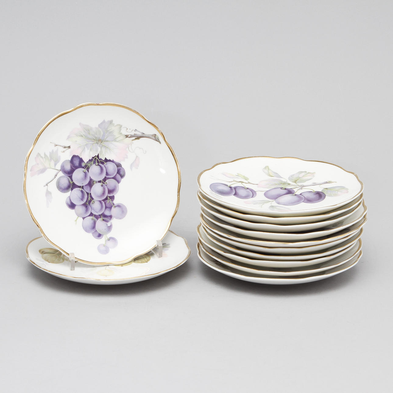 FRUKTASSIETTER, Rörstrand, 12 delar.