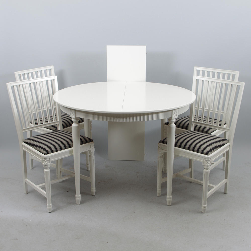 MATSALSGRUPP, vitmålad, gustaviansk stil, sent 1900-tal.