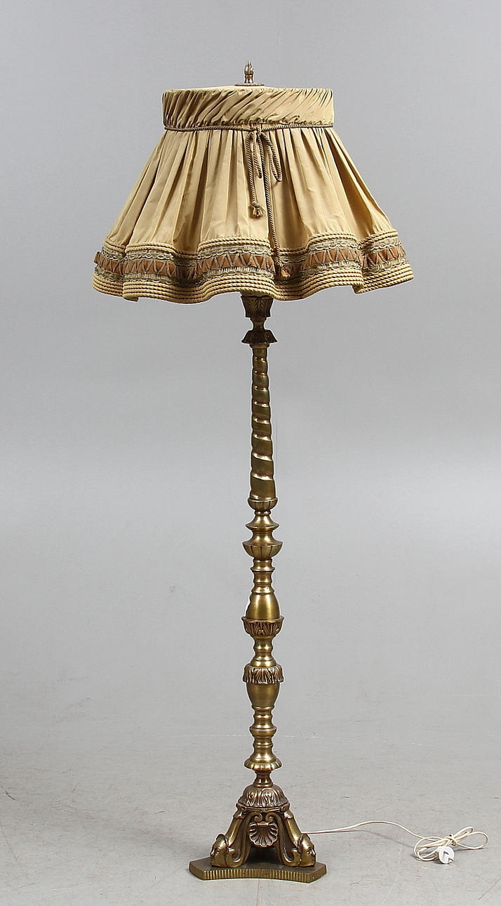GOLVLAMPA, malm/mässing, 1900-tal.