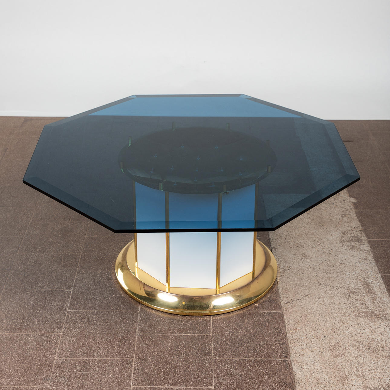 soffbord/sidobord, plast, glas.