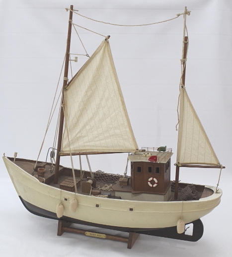 MODELLBÅT Fiskeskuta Mary Ann.