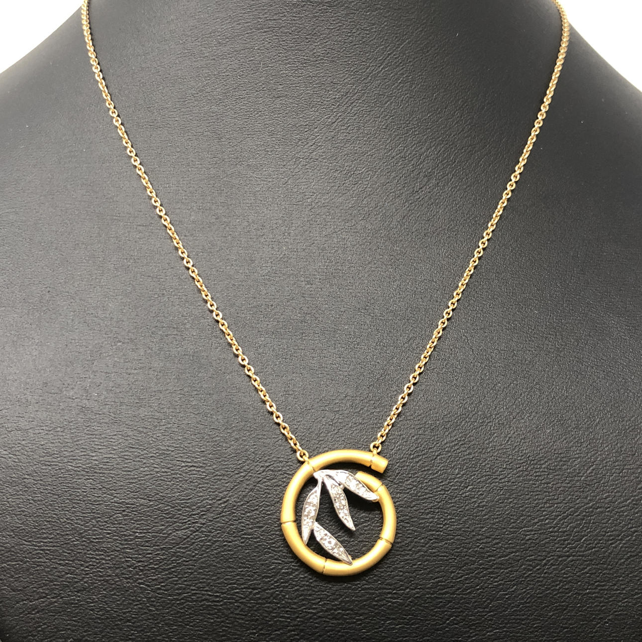 CARRERA Y CARRERA. Collar Carrera y Carrera, modelo: Bambú.