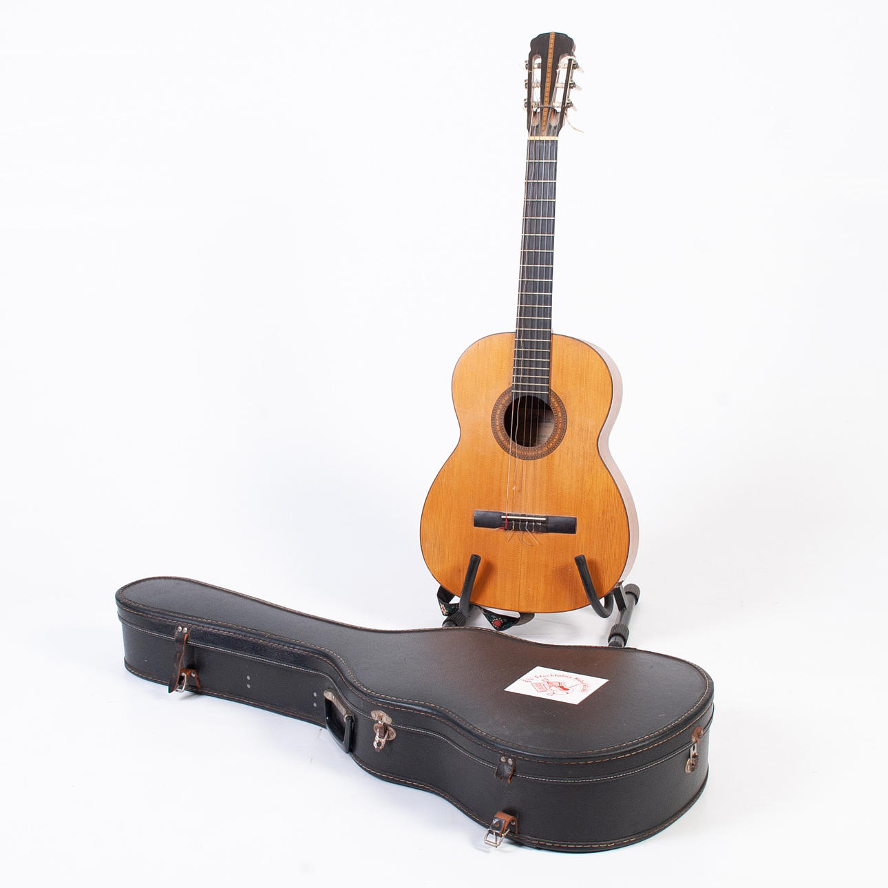 AKUSTISCHE GITARRE. Höfner 1967.