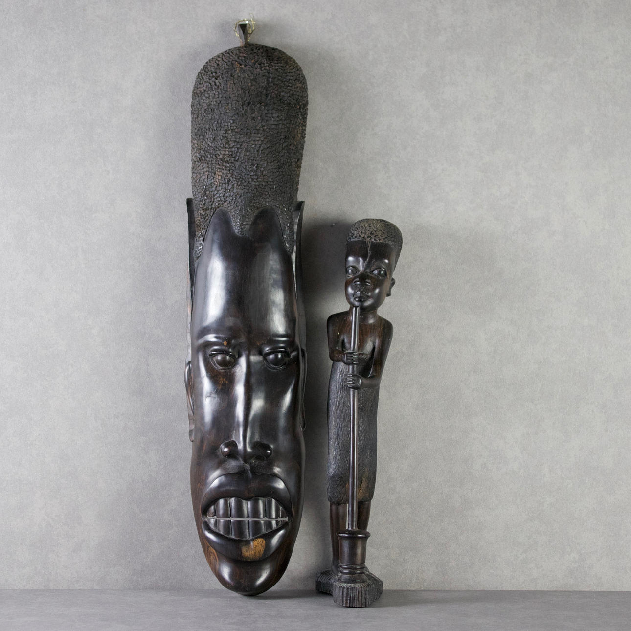 MASKE UND SKULPTUR, Ebenholz, Afrika.