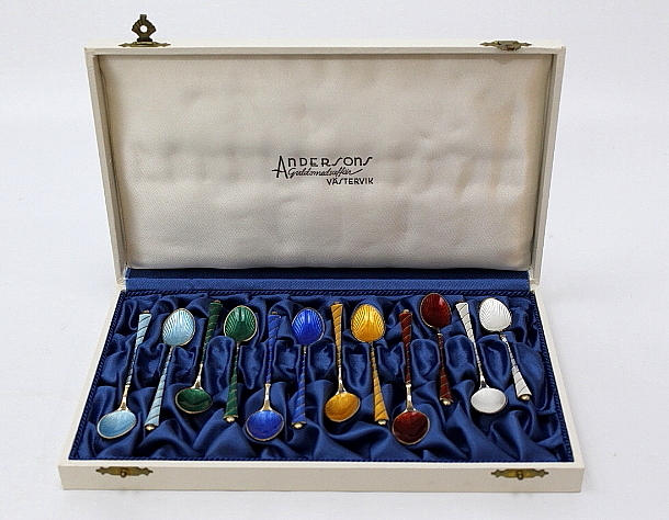 KAFFESKEDAR 12 st, emaljerade, Sterling silver.