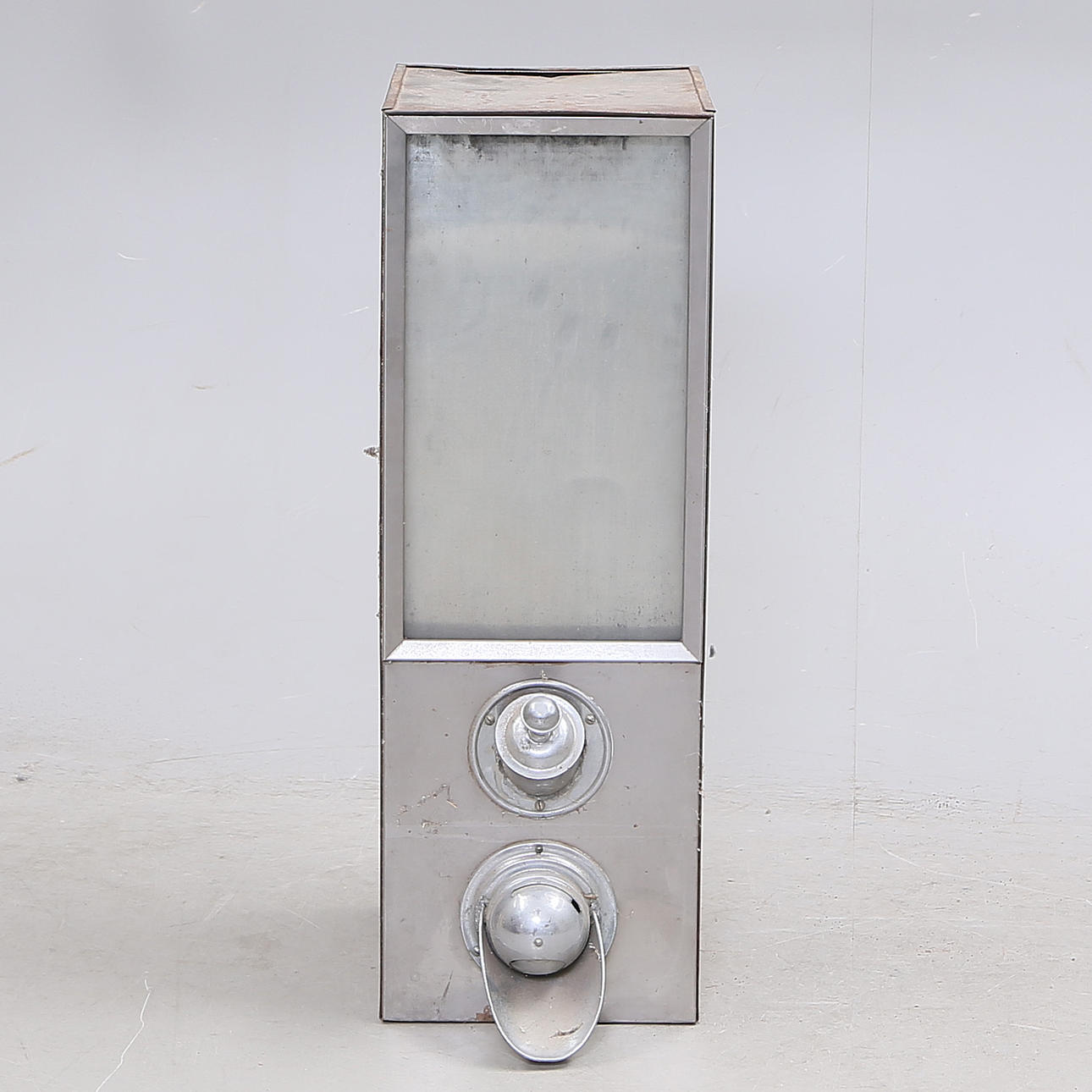 AUTOMAT, tin, 1900s.