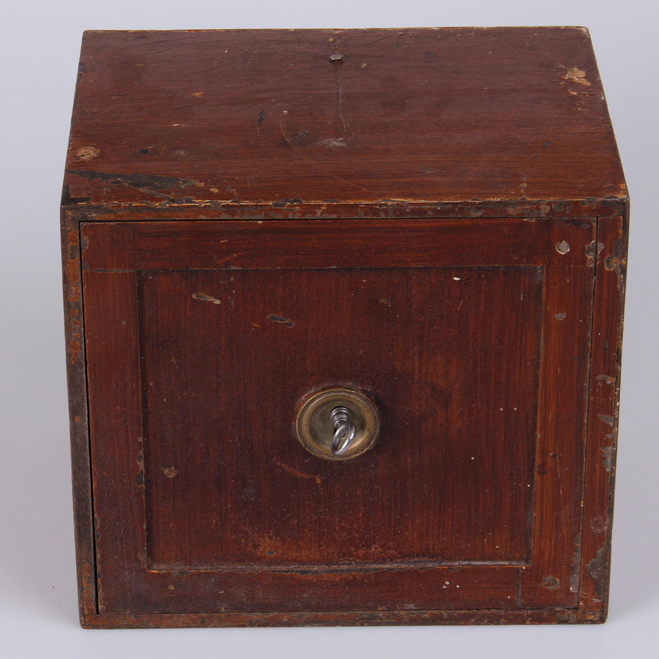 KASSASKÅP, järn, vägghängt, 1800/1900-tal.