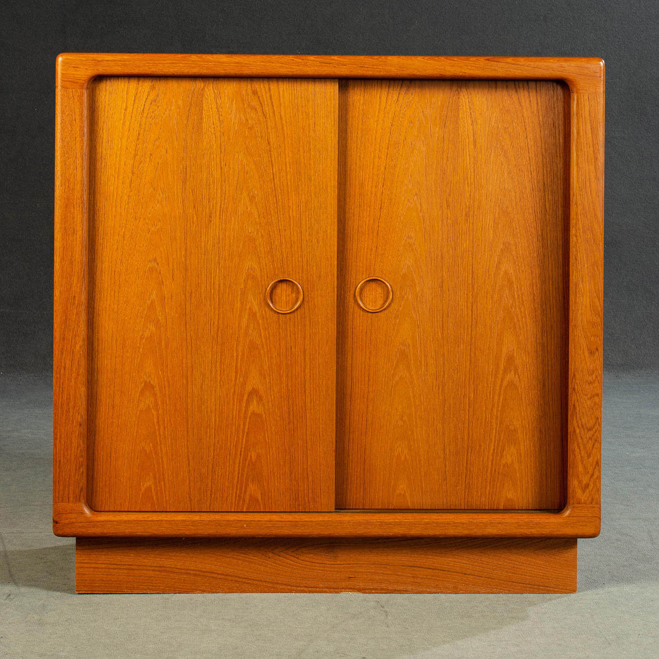 Silkeborg, zapatero, teca.