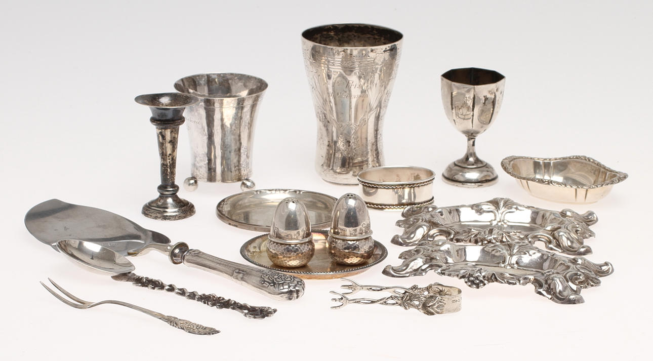 PARTI SILVER, 16 delar, total vikt ca 397g.