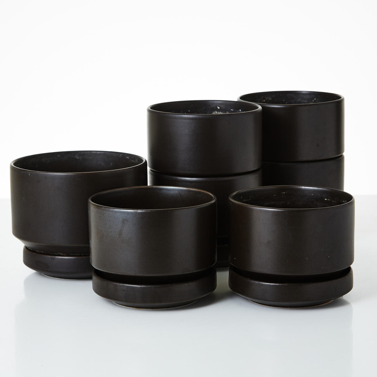 ALVAR AALTO. Outer lining (7) stoneware, Arabia 4-70.