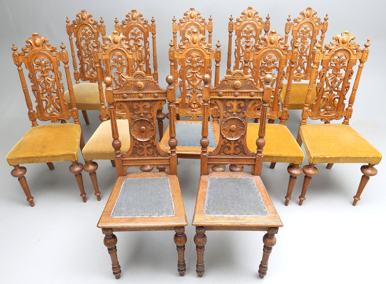 MATSALSMÖBLEMANG, 13 delar, Nyrenässans 1880 tal.