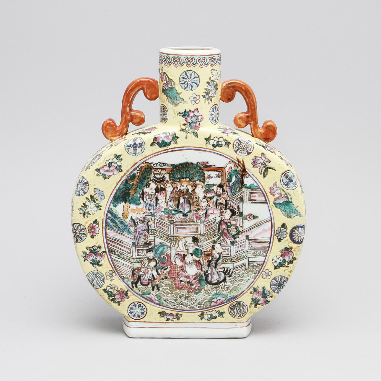 PILGRIMSKRUS, porslin, Kina, 1900-tal.