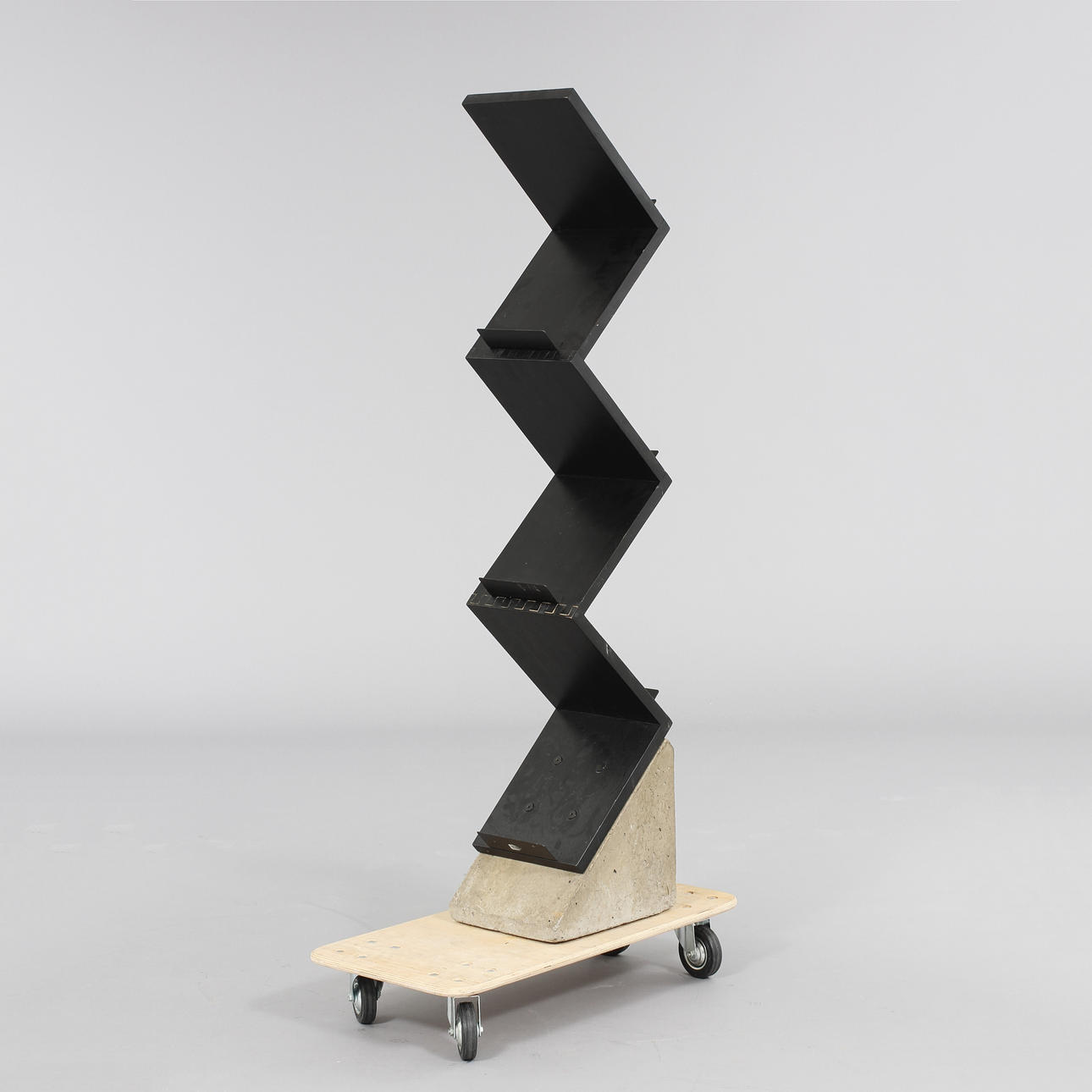 TIDSRKIFTSHYLLA, "Zink", Källemo AB.