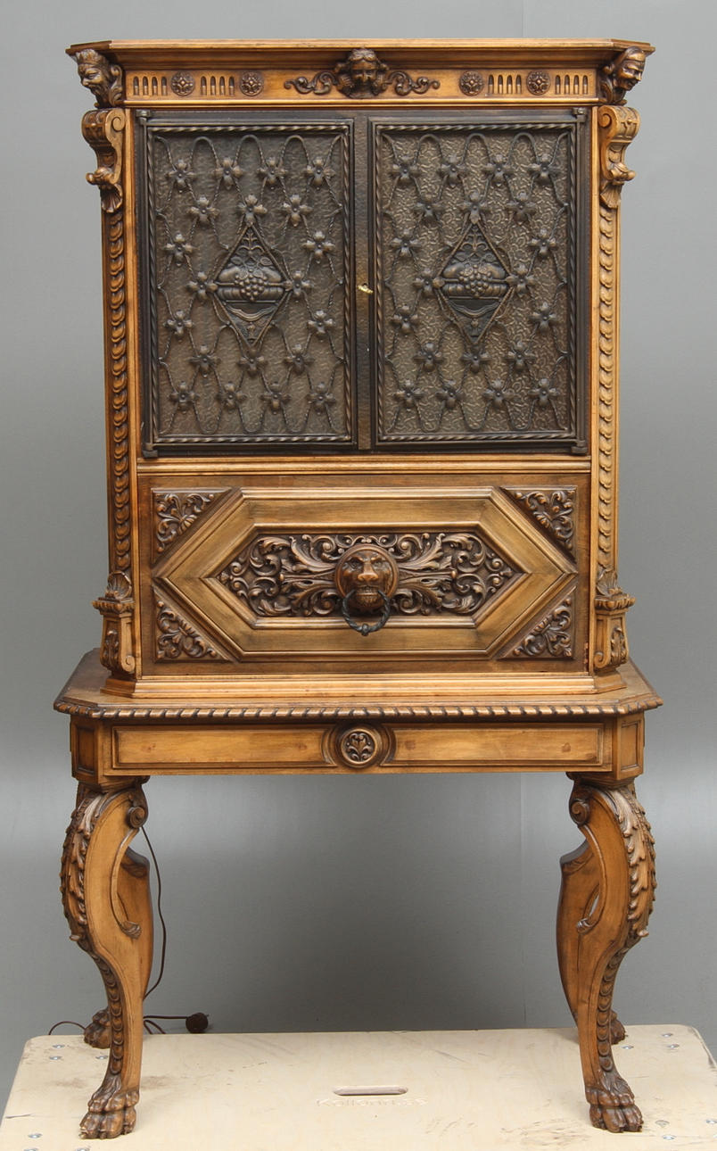 BARSKÅP, barockstil, 1900-tal.