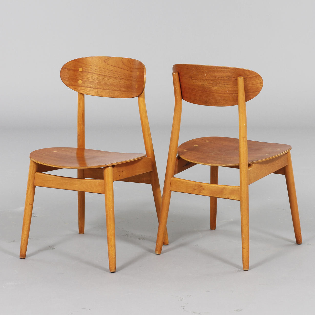 STOLAR, ett par, modell "Eva", Sven Erik Fryklund för Hagafors.