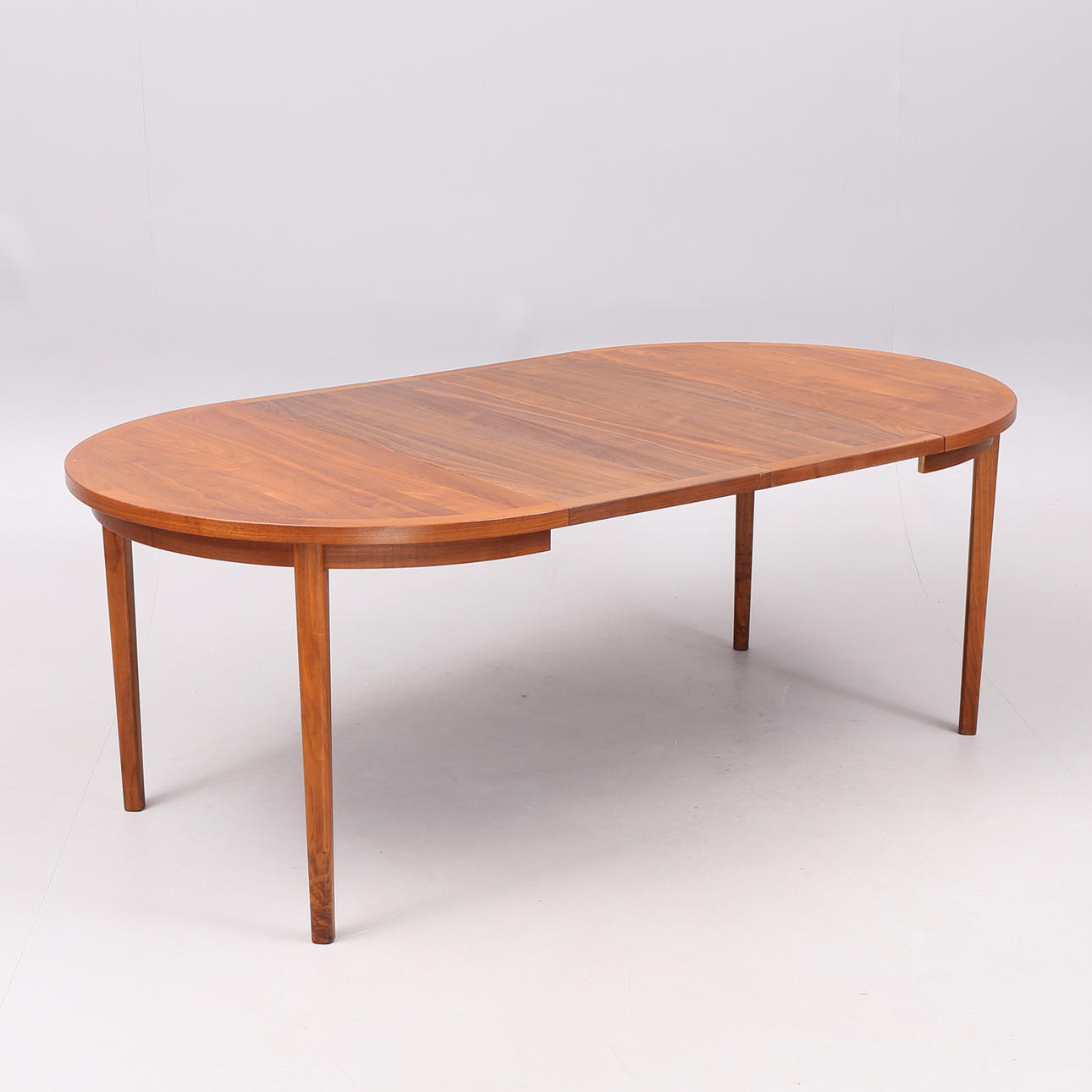 DINING ROOM TABLE, teak, 1950s/60s.