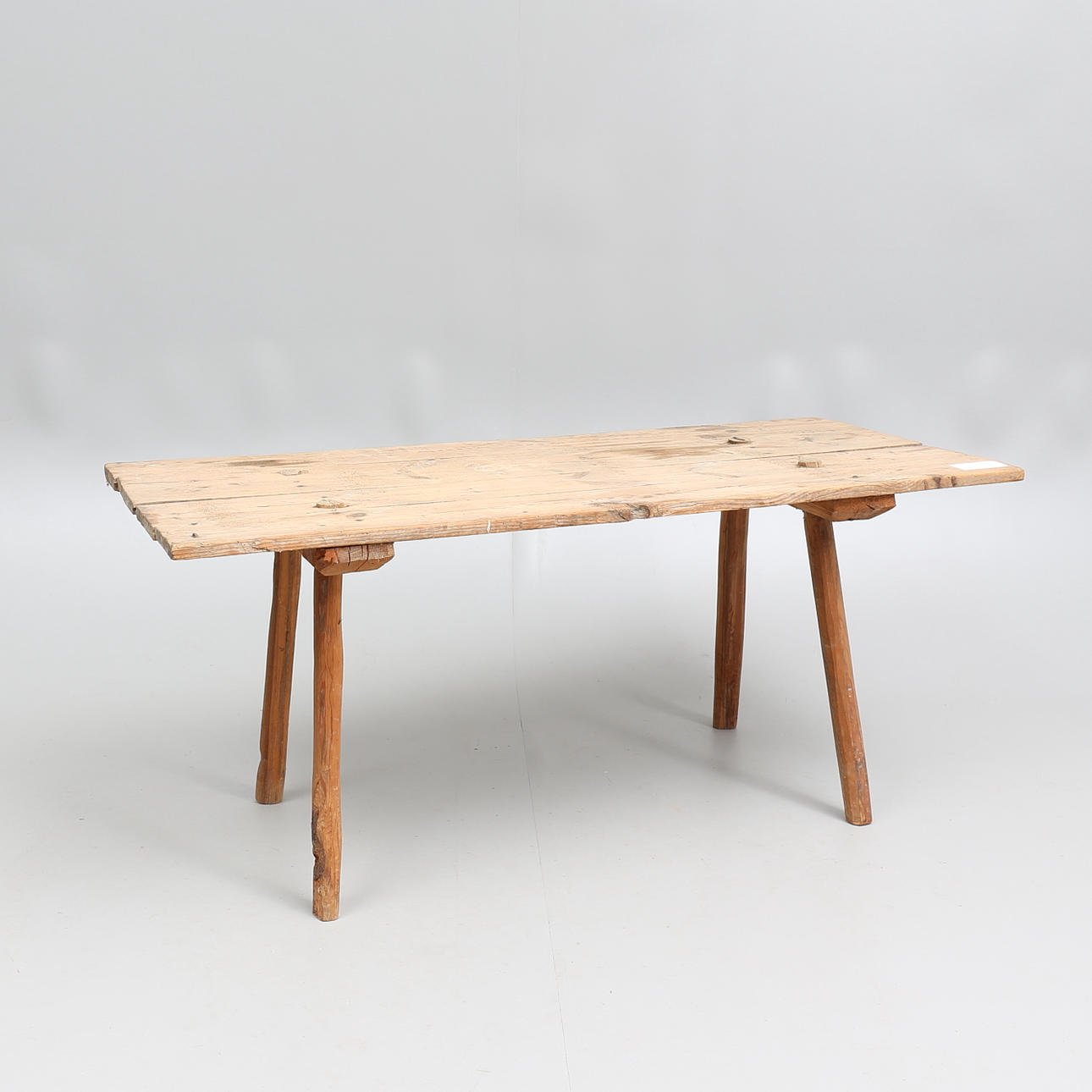 HEDNABORD, 18/1900-tal.