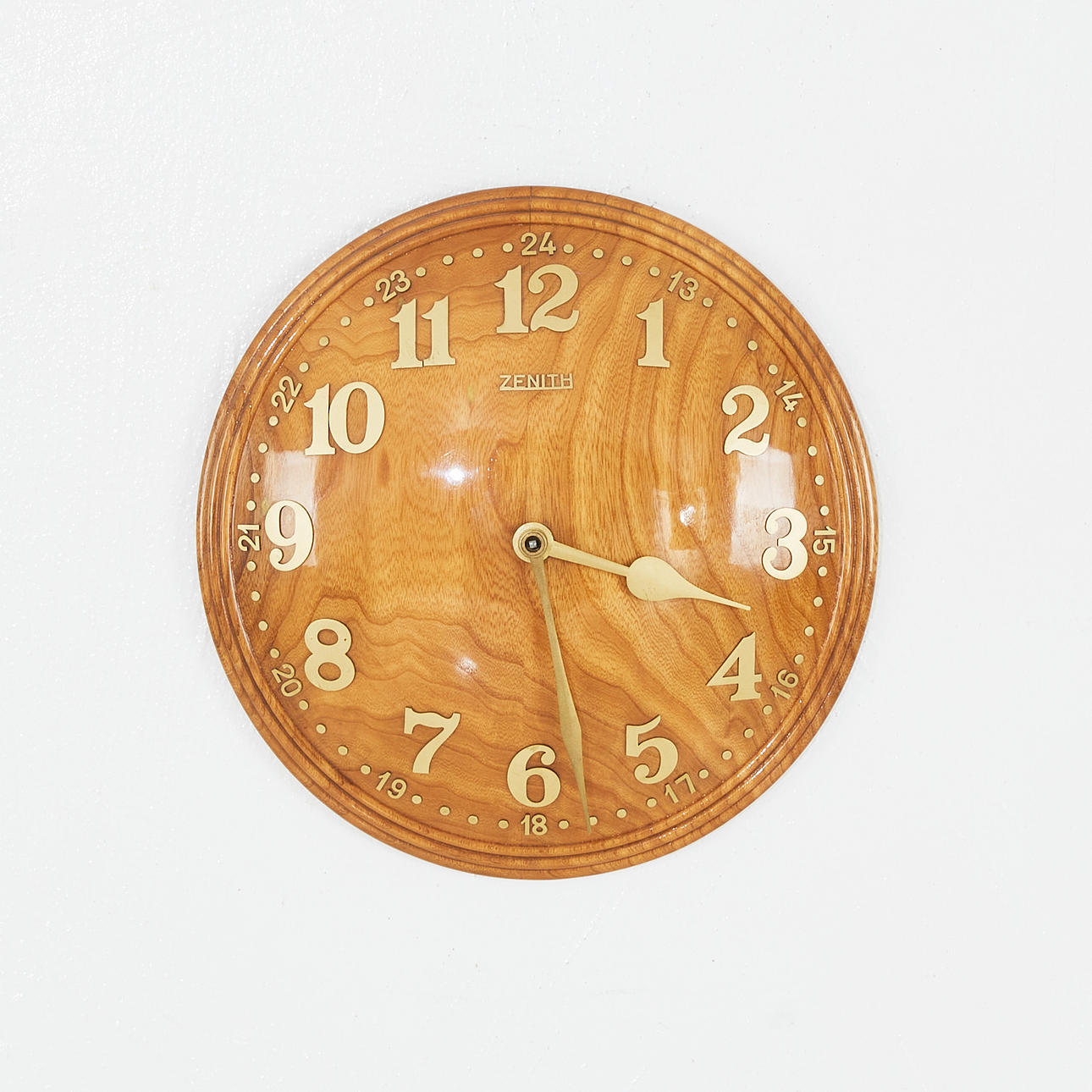 VÄGGUR, sk. 18 dygns klocka, Zenith, 1957.