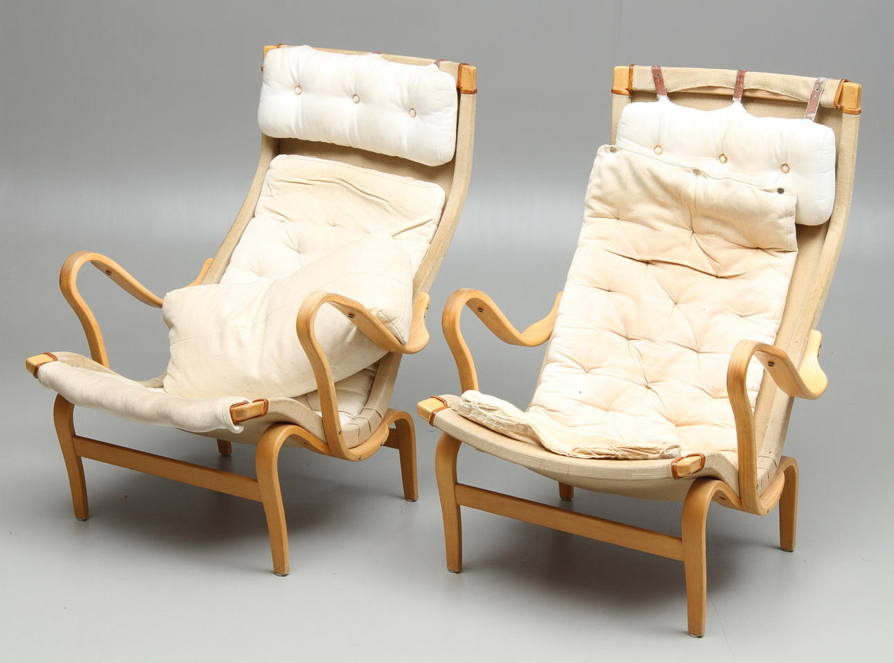 FÅTÖLJER, 2 st, "Pernilla", Bruno Mathsson för Dux, 1900-tal.