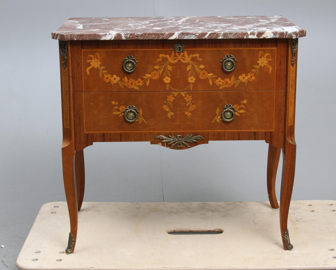 BYRÅ, sk Hauptstil, 1900-tal.